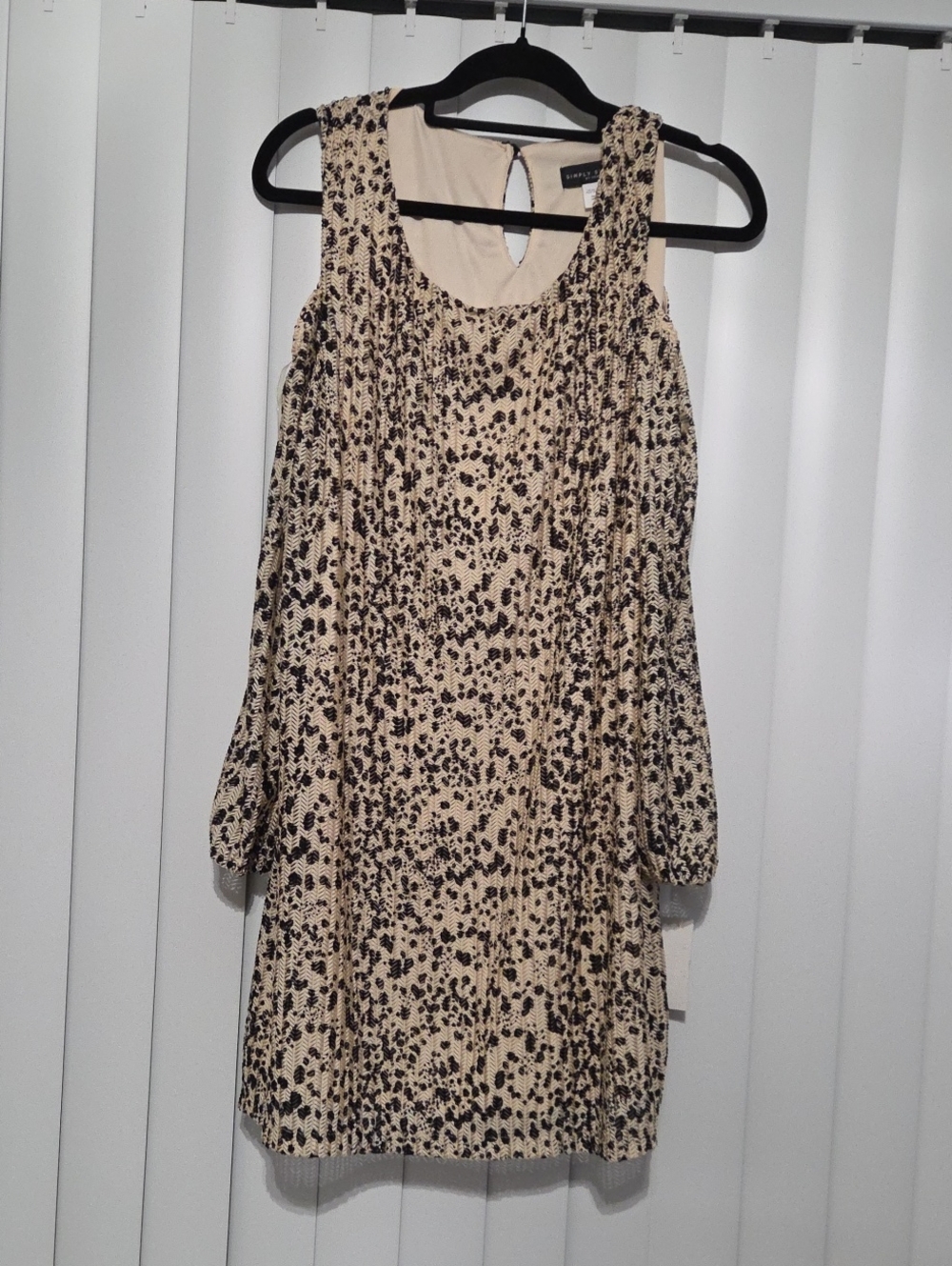 Simply Styled Beige and Black Long Sleeve Printed Dress
